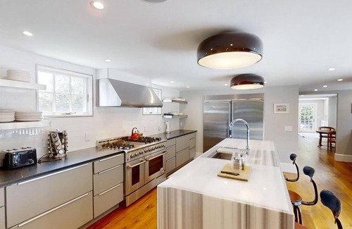 East Dennis House | Sesuit Neck Ultimate Luxury Pool Home with 7 Bedrooms