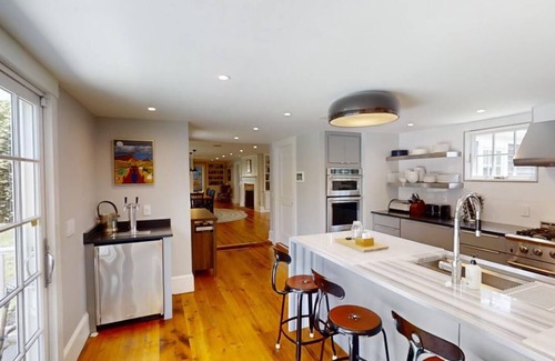 East Dennis House | Sesuit Neck Ultimate Luxury Pool Home with 7 Bedrooms