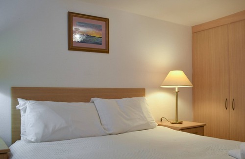 Killin Cottage | Set in 30 acres of beautiful woodlands on a private estate, Rowan Cottage is the perfect place to co