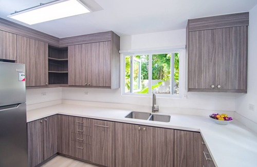 St. Ann's Bay Villa | SettleDown-3 B/R Ocean Front at Chukka Cove w/Private Plunge Pool & Chef