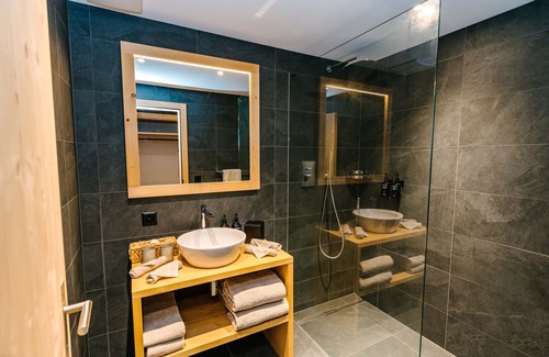 Klosters Platz Hotel | Seven Alpina Boutique Hotel