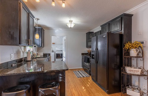 Seven Devils House | Seven Devils Sunrise - Updated home with mountain views, gas firetable, & game room!