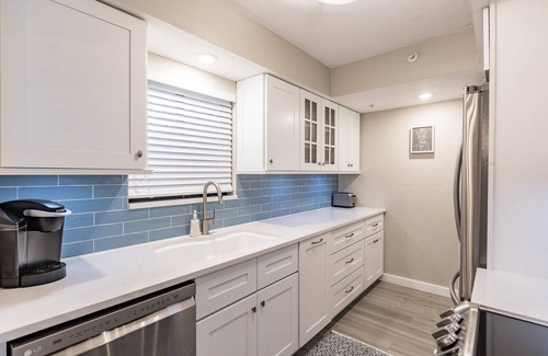 South Island Condo | Seven Miles of Heaven ≈ Spotlessly Clean Renovated Heated Pool Across From Beach