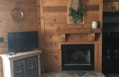 Seven Springs House | Seven Springs - 1 bedroom