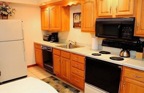 Seven Springs Condo | Seven Springs 2 Bedroom Deluxe Condo, Near Swimming Pool! by RedAwning