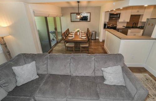 Seven Springs Apartment | Seven Springs 2 Bedroom Premium Condo, Great for families condo
