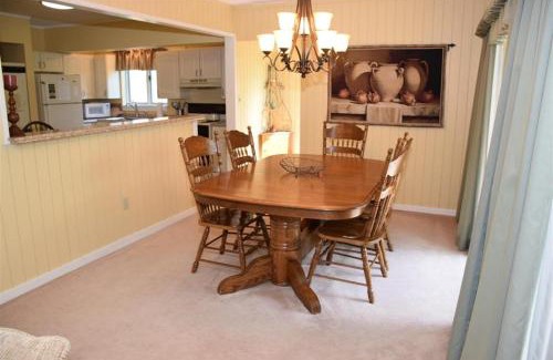 Seven Springs Apartment | Seven Springs 2 Bedroom Standard Condo with Private Deck! condo