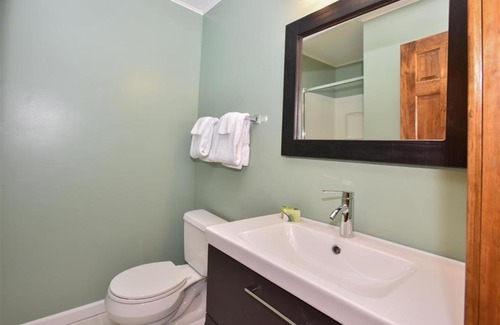 Seven Springs Apartment | Seven Springs 3 Bedroom Standard Townhouse, Sleeps 11! condo