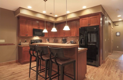 Champion House | Seven Springs - Southwind Ski-in Ski-Out Mountaintop Townhouse