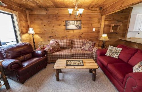 Seven Springs Apartment | Seven Springs - Swiss Mountain 3 Bedroom Standard Condo, Near Golf Course condo