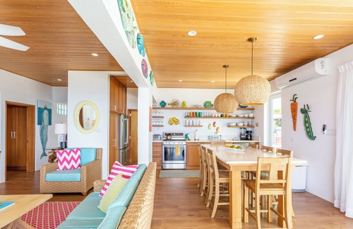 West End Villa | SEVEN TEN - coastal vibes, fab layout & fun times for the perfect vacation