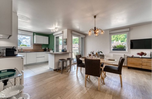 Sevrier Apartment | SEVRIER, Attique 79M2, Vues lac et montagnes, terrasse 38M2, 4pers.