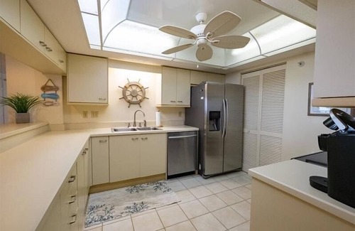 Ocean View Halifax Estates Apartment | Seychelles 1405 - Daytona Beach Oceanfront Vacations, Inc
