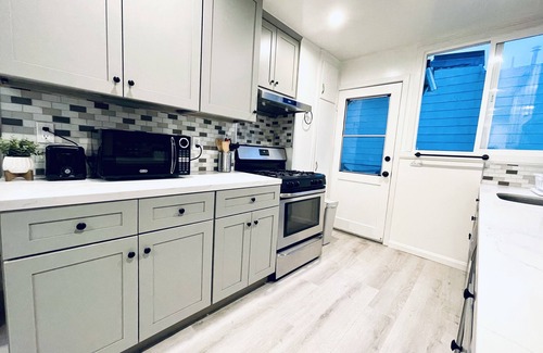 Inner Parkside Apartment | SF Cozy&Quiet 2Br home WIFi&Laundry in building on 3Rd floor