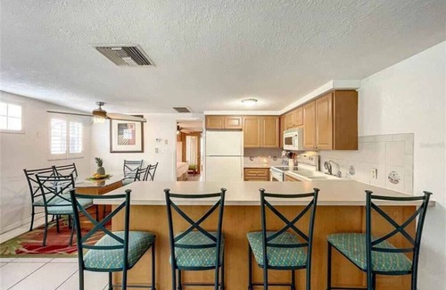 Port Richey Villa | SF Kick back and Relax at Leisure Beach