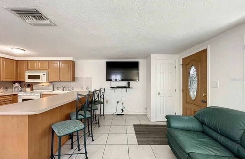 Port Richey Villa | SF Kick back and Relax at Leisure Beach