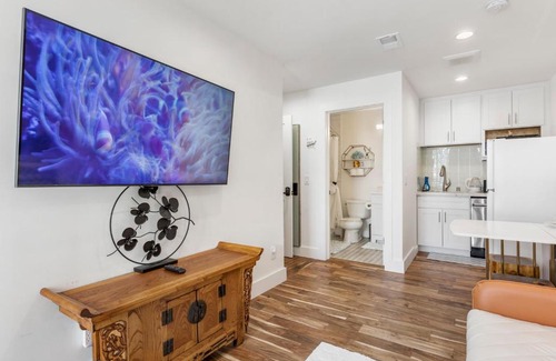 Inner Richmond Apartment | SF Newly Remodeled Charming 2bd With 100% Walking Score