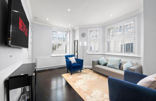 South Kensington Apartment | SG, Prime Knightsbridge Luxury Suite