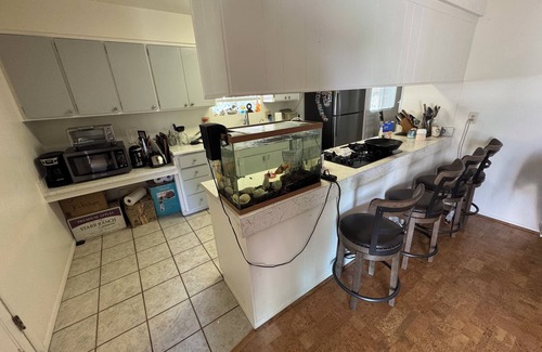 Kingman House | Shaded 3-bedroom house with WiFi, AC in Kingman Less than a mile from Rout 66