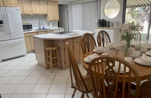 Page House | Shady Oasis - Close to Downtown; Horseshoe Bend; Antelope Canyon; Fast WiFi