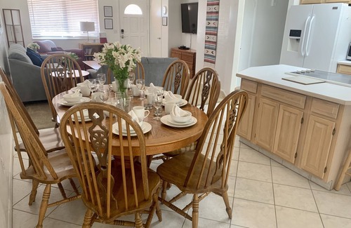 Page House | Shady Oasis - Close to Downtown; Horseshoe Bend; Antelope Canyon; Fast WiFi