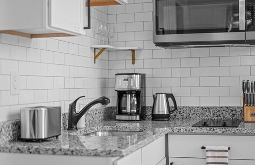 Shadyside Apartment | Shadyside/Central @5 Stylish&Bright Studio w/Prkg