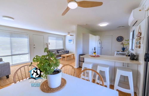 Goolwa Beach House | Shaka – Seaside Retreat with Relaxing Vibes and Beach Access
