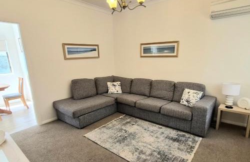 Huskisson House | Shamrose Cottage - Huskisson