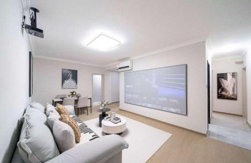 Downtown Shanghai Apartment | Shanghai Lemon Apartment