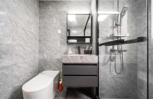 Downtown Shanghai Apartment | Shanghai Lemon Apartment