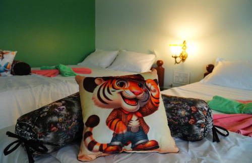 Kamalapur House | Shanthi Guest House