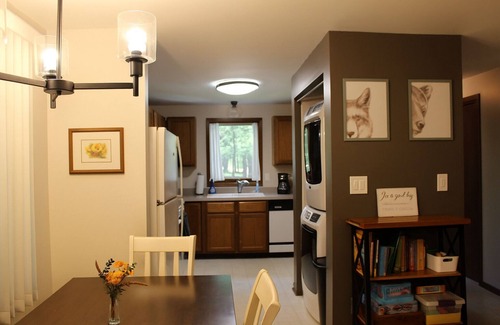 Bellaire Apartment | Shanty Creek Condo: Fall colors, skiing, relax