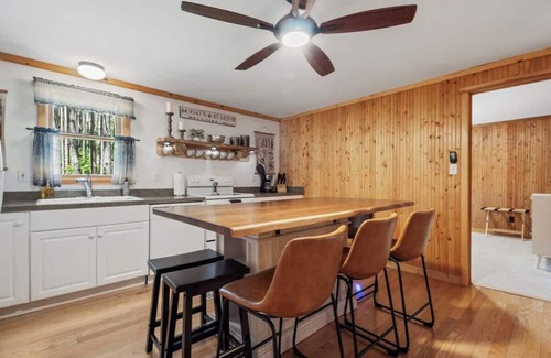 Bellaire House | Shanty Creek, Golf, Families, Vacation, Pool Pass