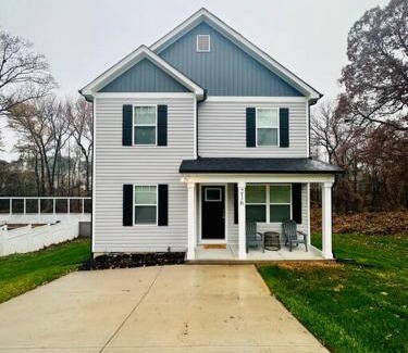 Cramerton House | SHARED HOUSE Bedroom for rent SEPARATELY Brand NEW Home!