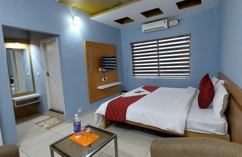 Edapalli Hotel | Sharp Suites