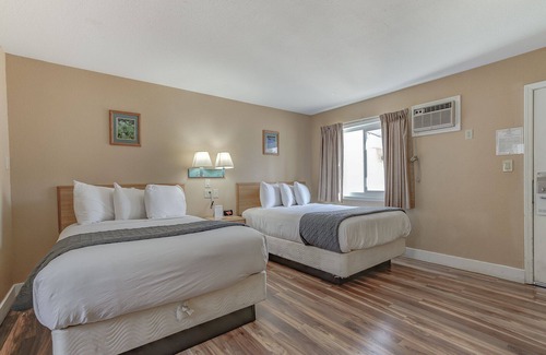 Burney Hotel | Shasta Pines Motel & Suites
