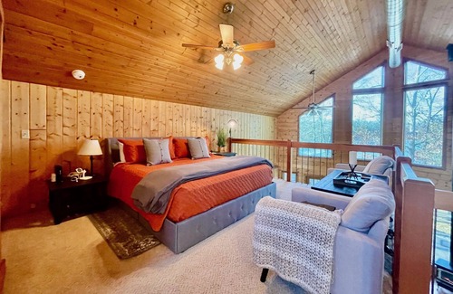 Marion House | Shawnee Overlook - Lakefront Retreat on Lake Egypt