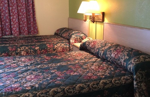 Savannah Hotel | Shaws Komfort Motel