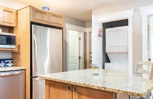 Edgecomb Cottage | Sheepscot Overlook Cottage