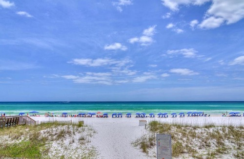 Gulf Pines House | Sheer Bliss