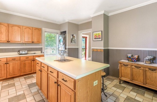 Lake Geneva House | Sheldon House |Historic Lake Geneva Home |Garden Patio |Walkable to all LG has to Offer |Parking
