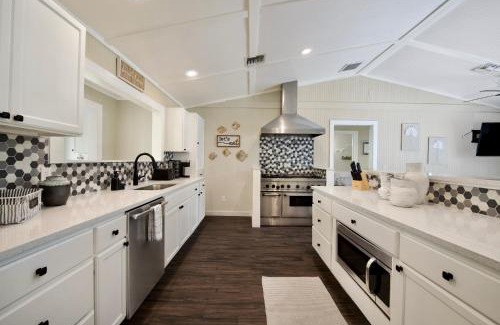 Mid Island House | Shell Bound by Sun Palace Vacations