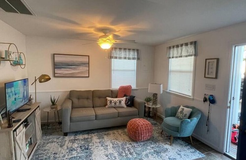 Morehead City House | Shell Cottage DOG Friendly in Historic District