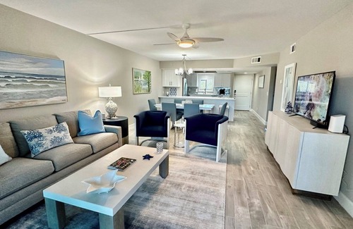 Sanibel Condo | Shelling, Sunrises, Sunsets, Stargazing & Serenity