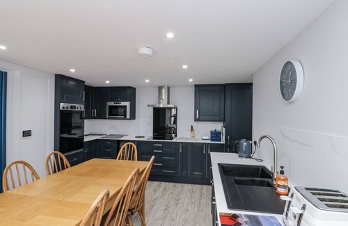 Sandsend House | SHELSTONE, family friendly, country holiday cottage in Whitby
