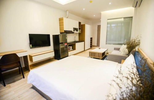 Ba Dinh Apartment | Shelton Home - Large Room, Convenient Place
