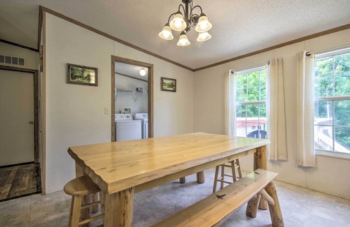 Rileyville House | Shenandoah River Getaway < 9 Mi to Downtown Luray!