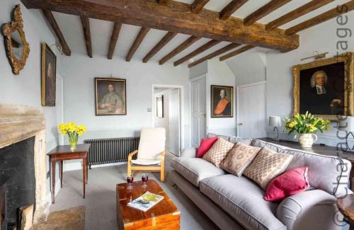 Broadwell House | Shenley