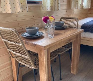 Banbury Other | Shepherd's Huts in Barley Meadow at Spring Hill Farm
