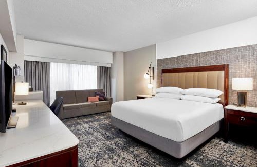 Indianapolis Hotel | Sheraton Indianapolis Hotel at Keystone Crossing